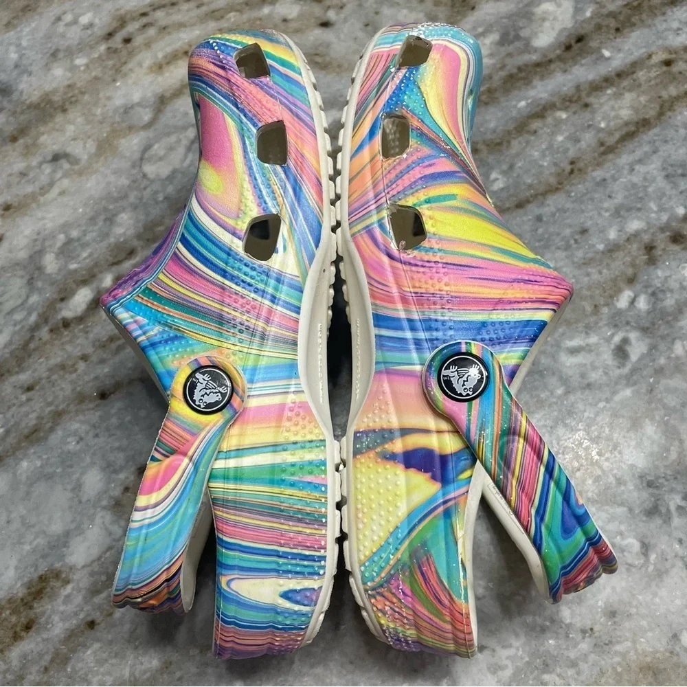 Crocs Out Of This World Classic Clog Tie Dye Swirl Colorful Kids J 3